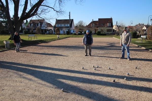 CONCOURS DE PETANQUE