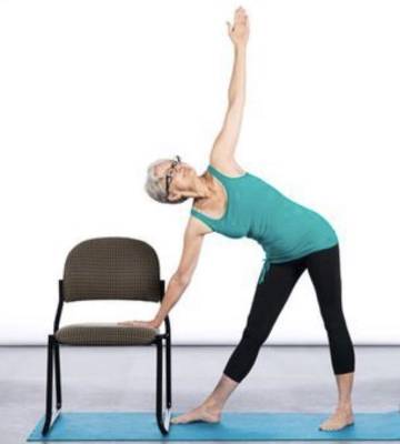 YOGA SUR CHAISE